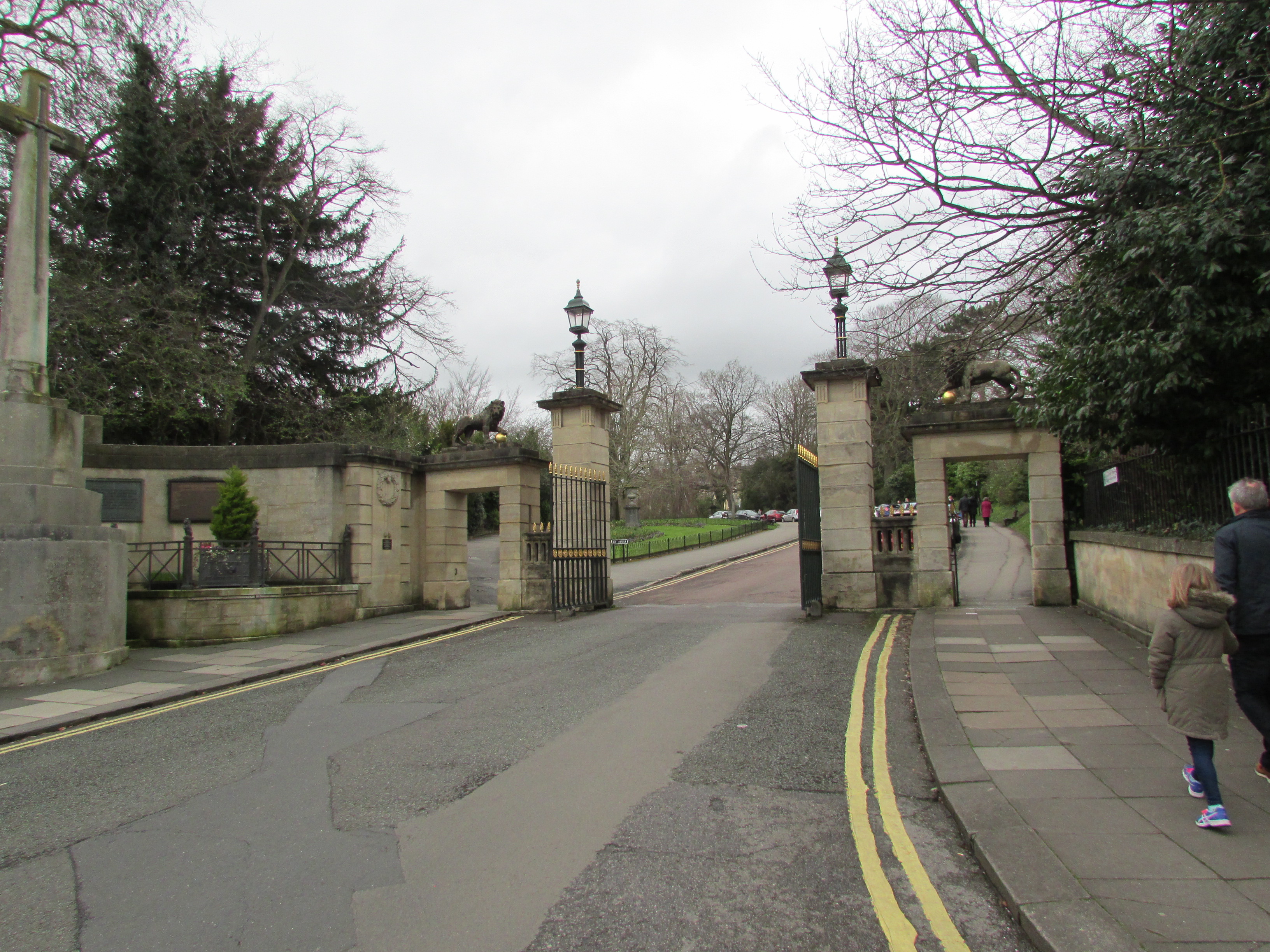 Bath - War Memorials Online