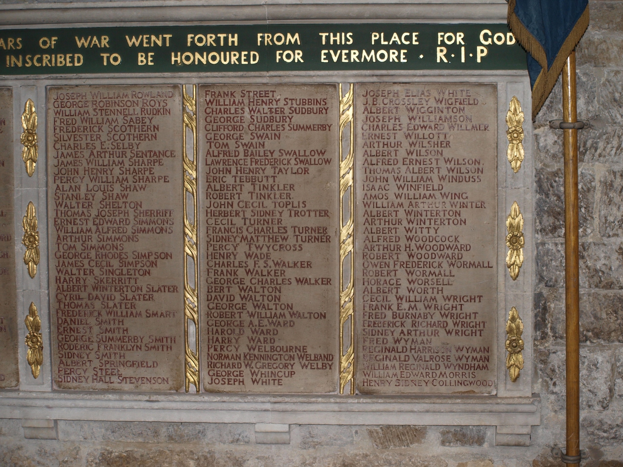 Grantham War Memorial, St.Wulframs Church - War Memorials Online