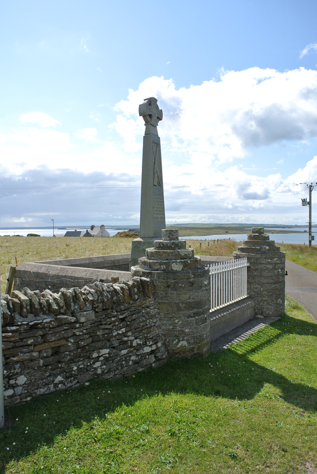 Isle of Shapinsay - War Memorials Online