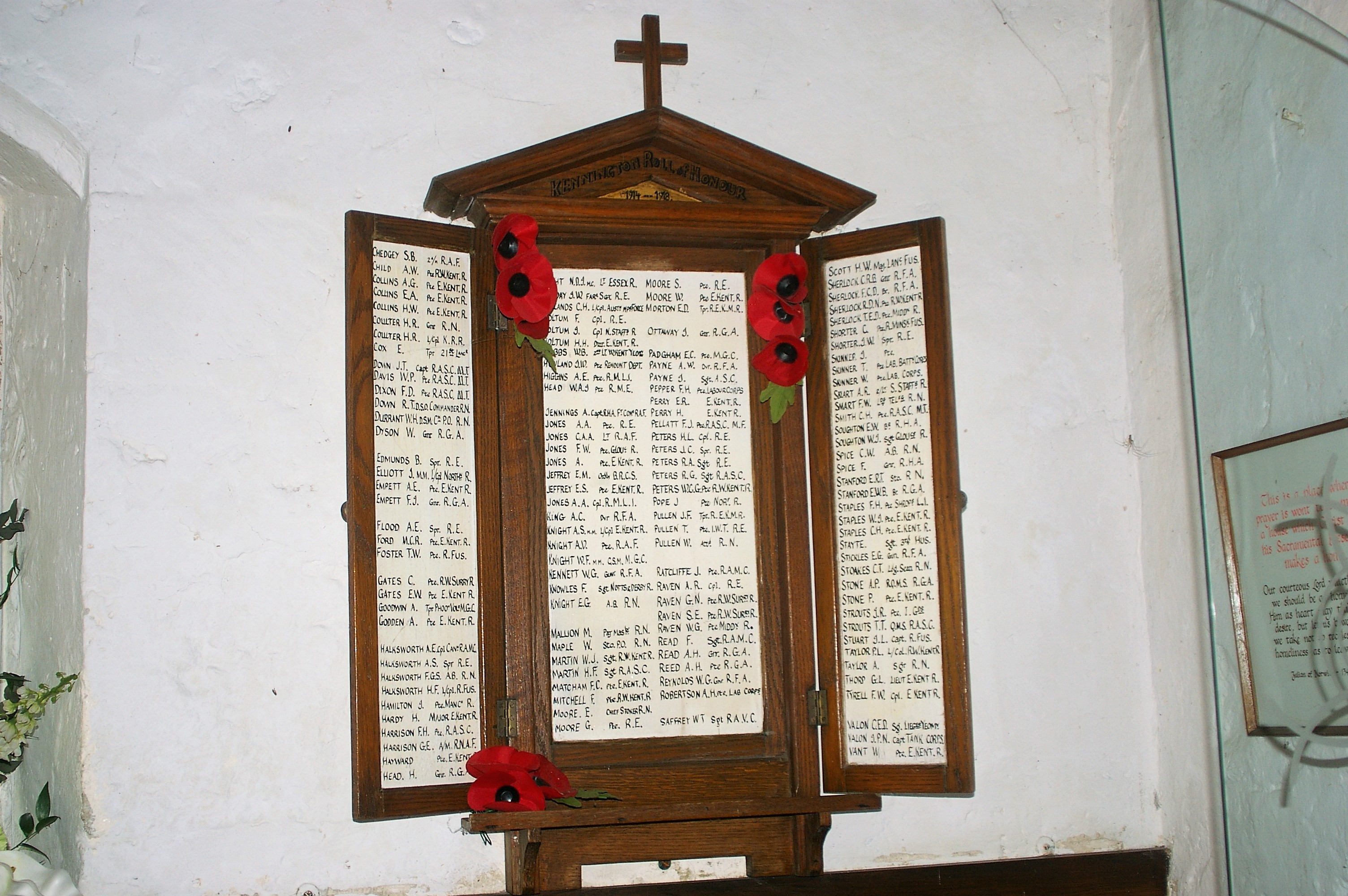 St Mary S Church Kennington Triptych War Memorials Online